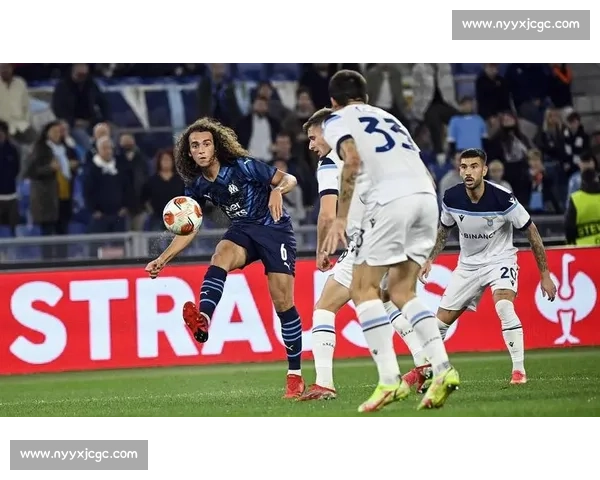 法甲焦点大战里昂迎战马赛宿敌对决引爆全场期待争夺欧战席位与荣耀之夜